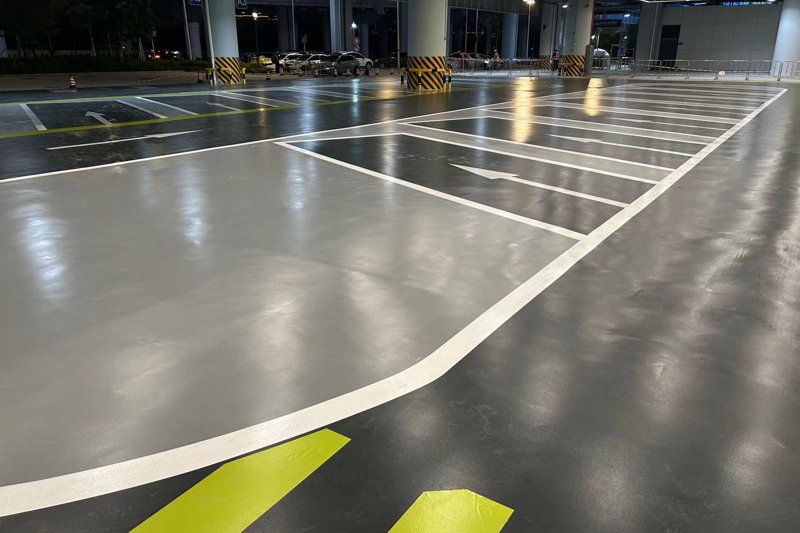 耐磨地坪包工包料每平方米需要多少钱？这可能是许多企业主在选择环氧地坪时最关心的问题。